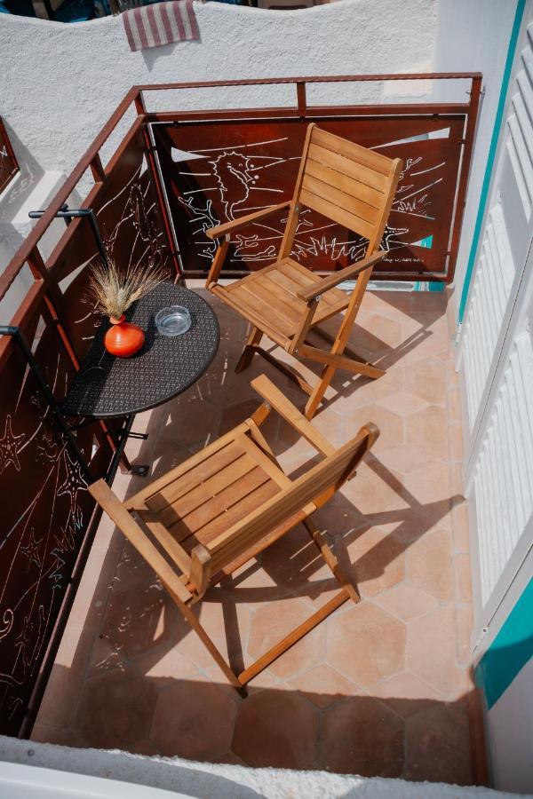 Rooms Apartaments Santa Teresa Capo Testa Eksteriør billede
